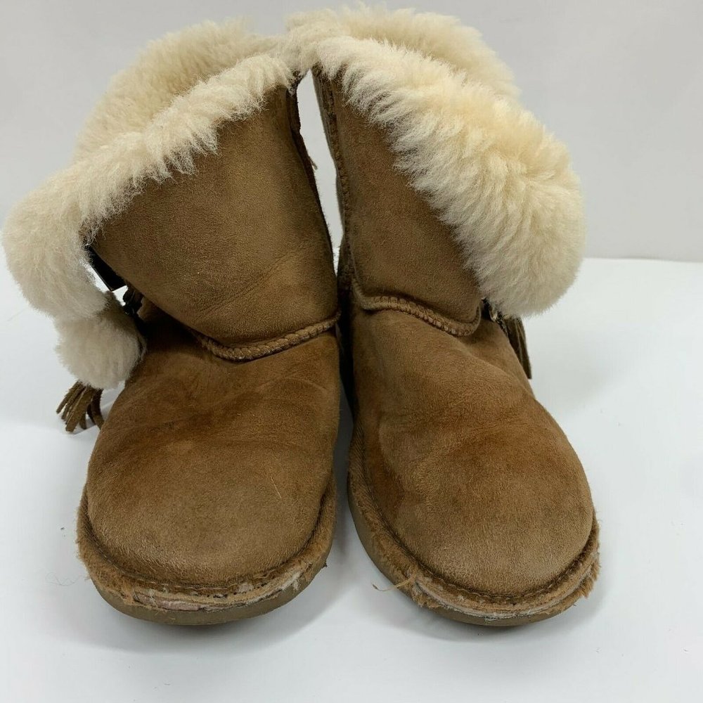 Ugg Little Girls Brown Suede Pull On Boots Shoes 2 - Picture 3 of 8